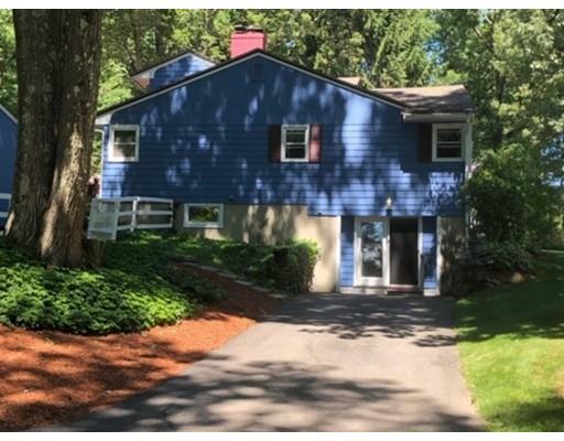 Property Photo: 18 Avery Heights Dr MA 01520