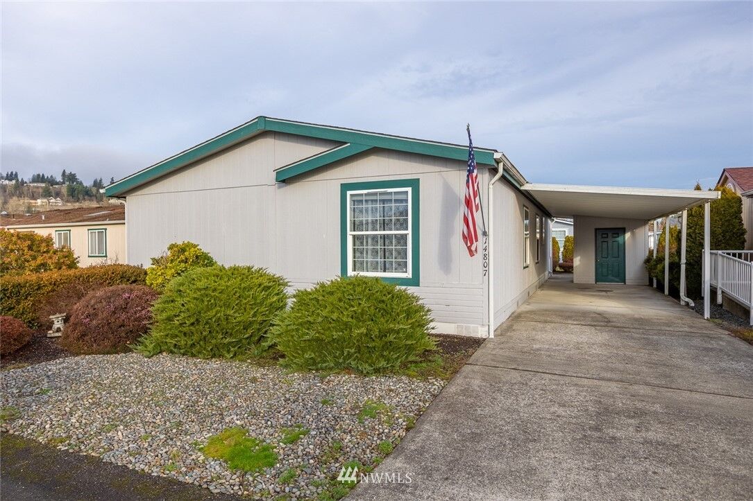 Property Photo: 14807 122nd Street E WA 98374