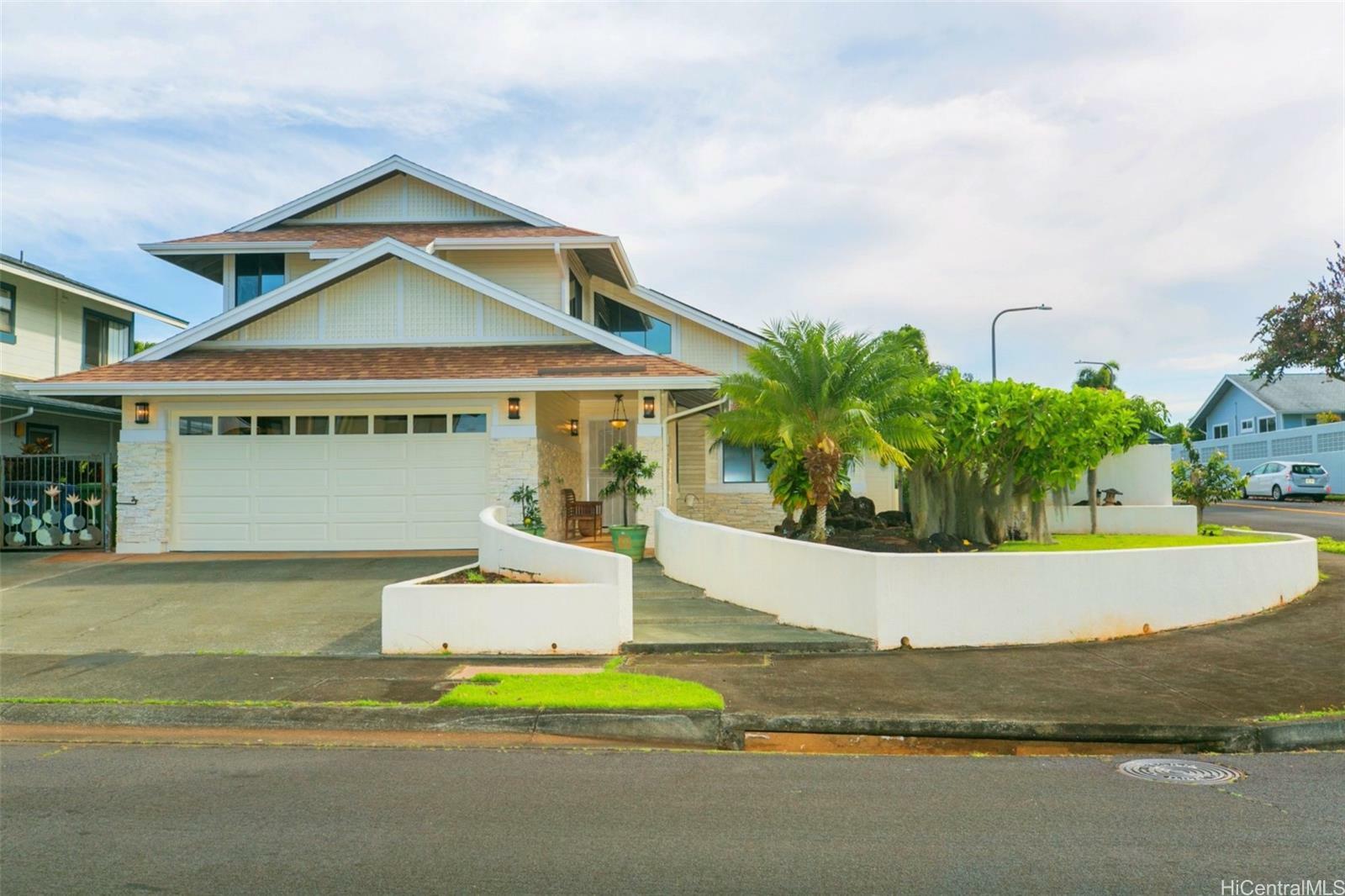 95-1016 Koliliko Street  Mililani HI 96789 photo