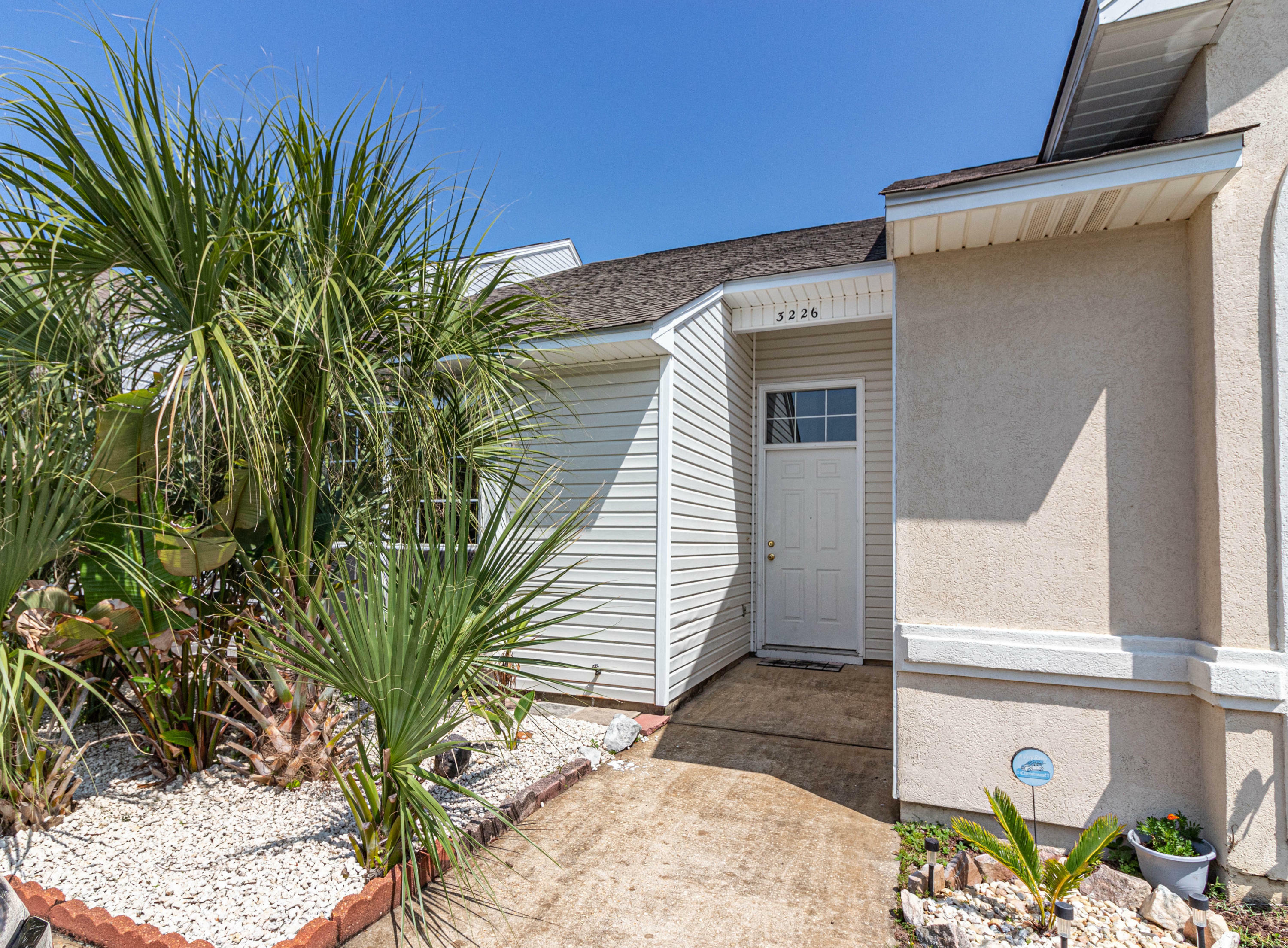 Property Photo:  3226 Fernwood Drive  FL 32563 