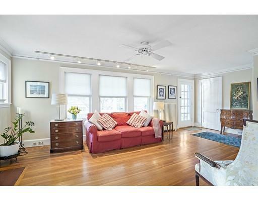 Property Photo:  81 Oak Ave  MA 02478 