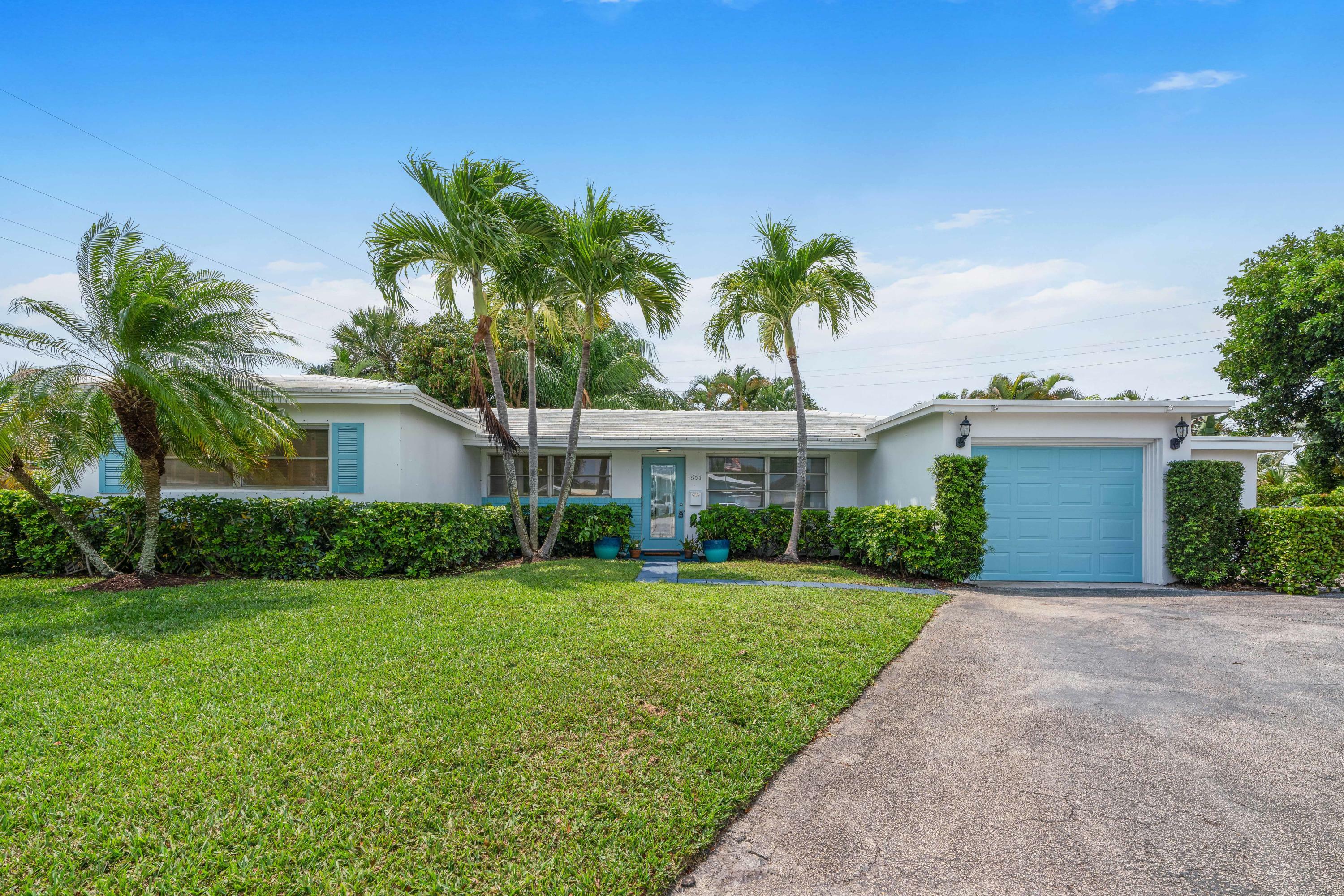 Property Photo:  655 Kingfish Place  FL 33408 