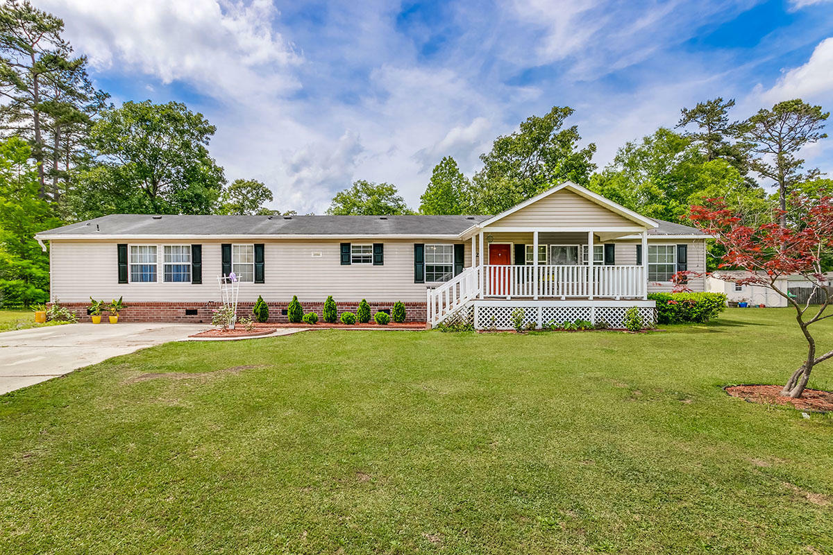 128 Fall Creek Blvd  Summerville SC 29483 photo