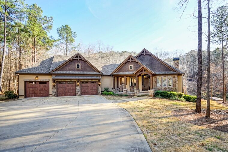 Property Photo: 1190 Oconee Way GA 30642