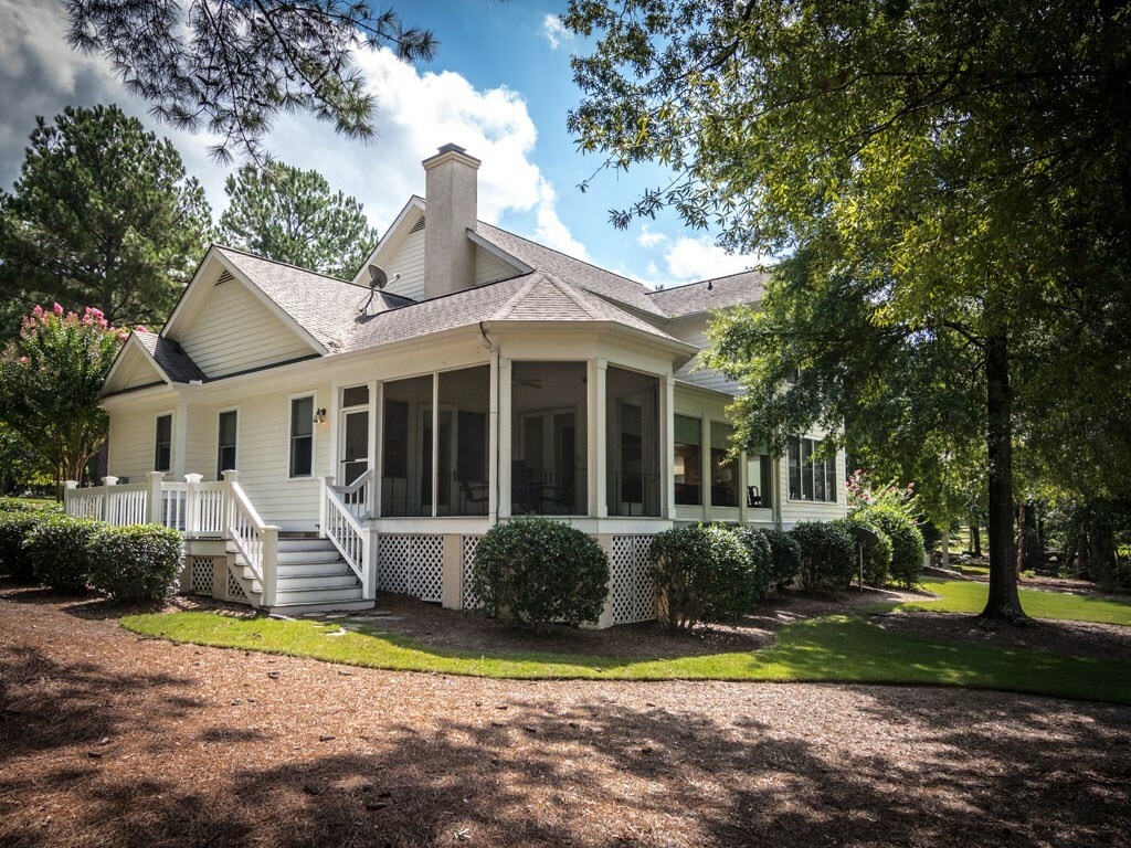 Property Photo: 228 Broadlands Drive GA 31024-5690