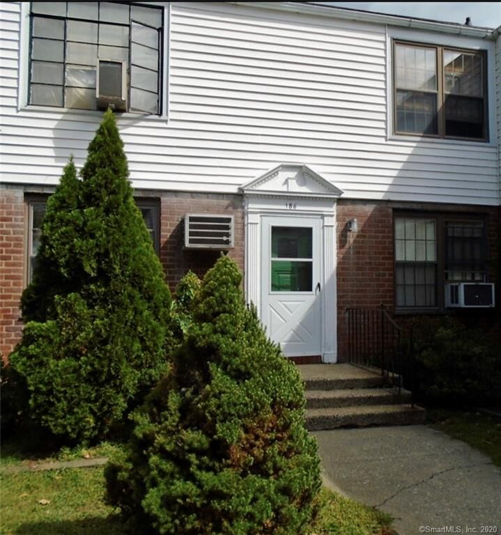 Property Photo:  186 Louisiana Avenue D  CT 06610 