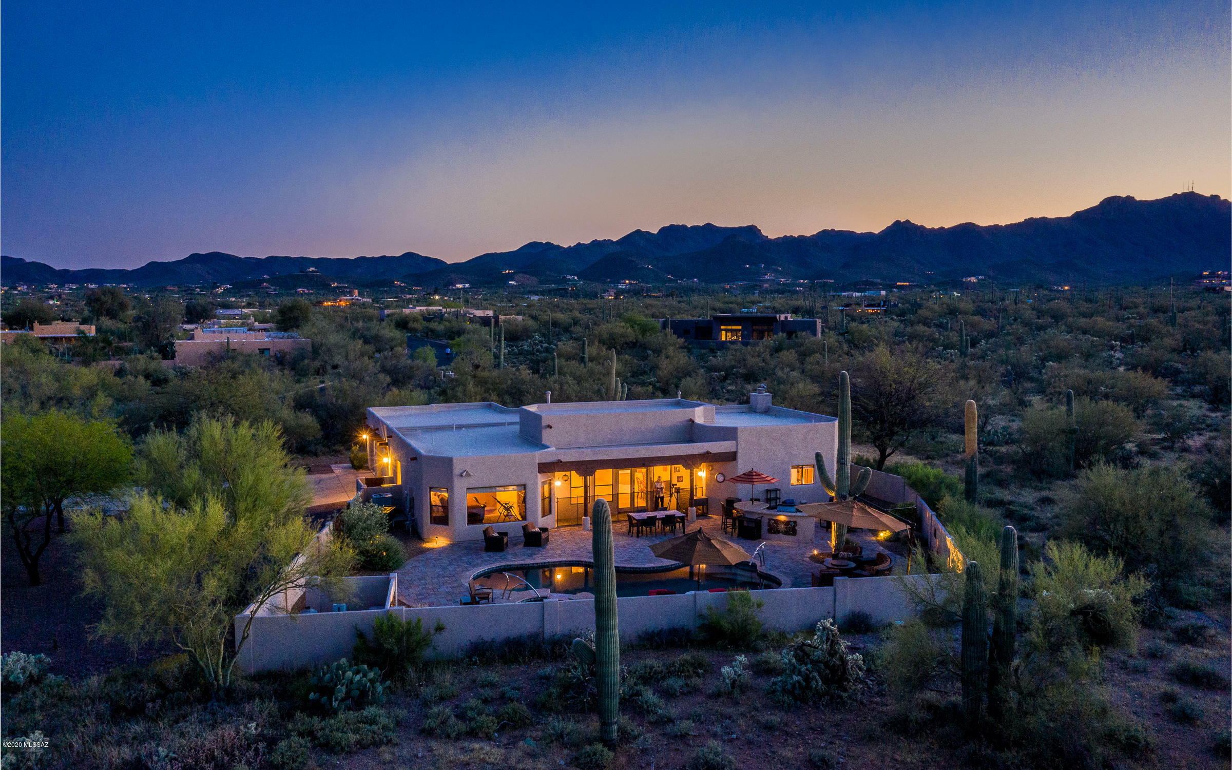 Property Photo: 3701 N Robert Daru Drive AZ 85745