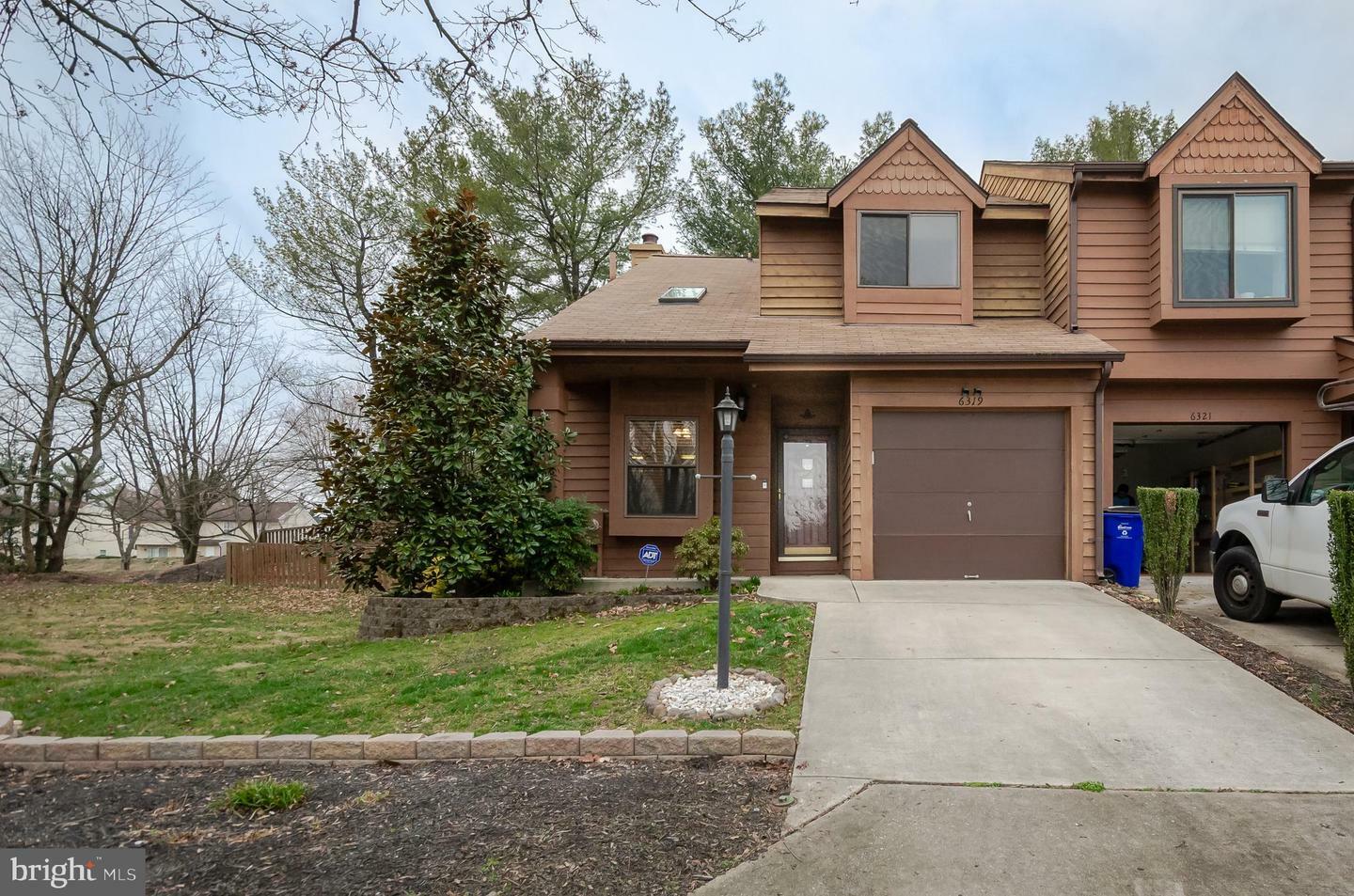 Property Photo: 6319 Early Glow Court MD 21045