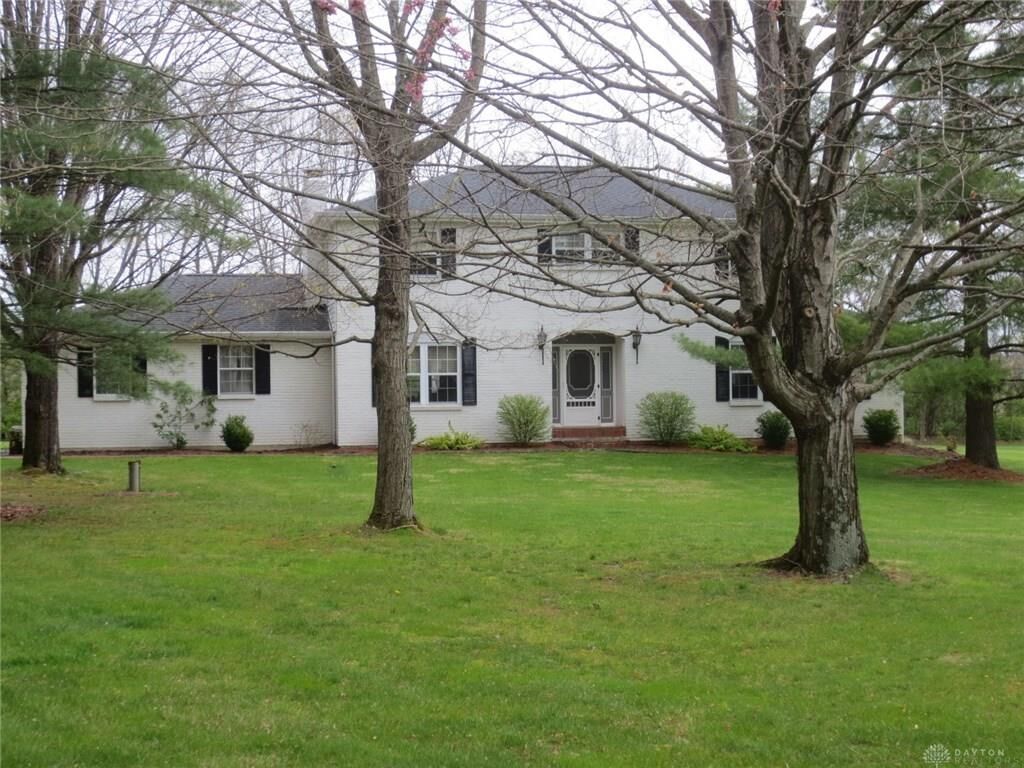 Property Photo: 215 Farnese Court OH 45036