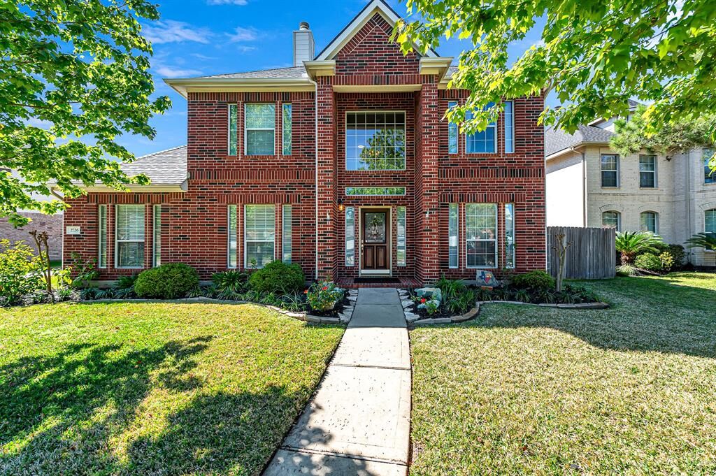 Property Photo:  2726 Round Hill Court  TX 77494 
