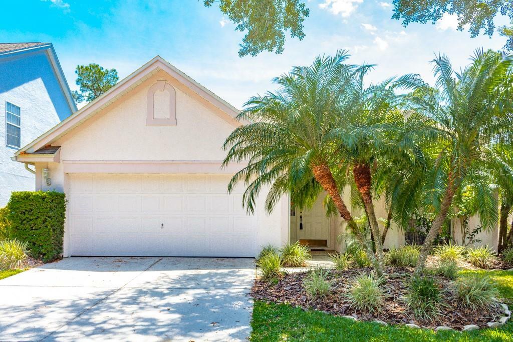 Property Photo:  9411 Willow Cove Court  FL 33647 