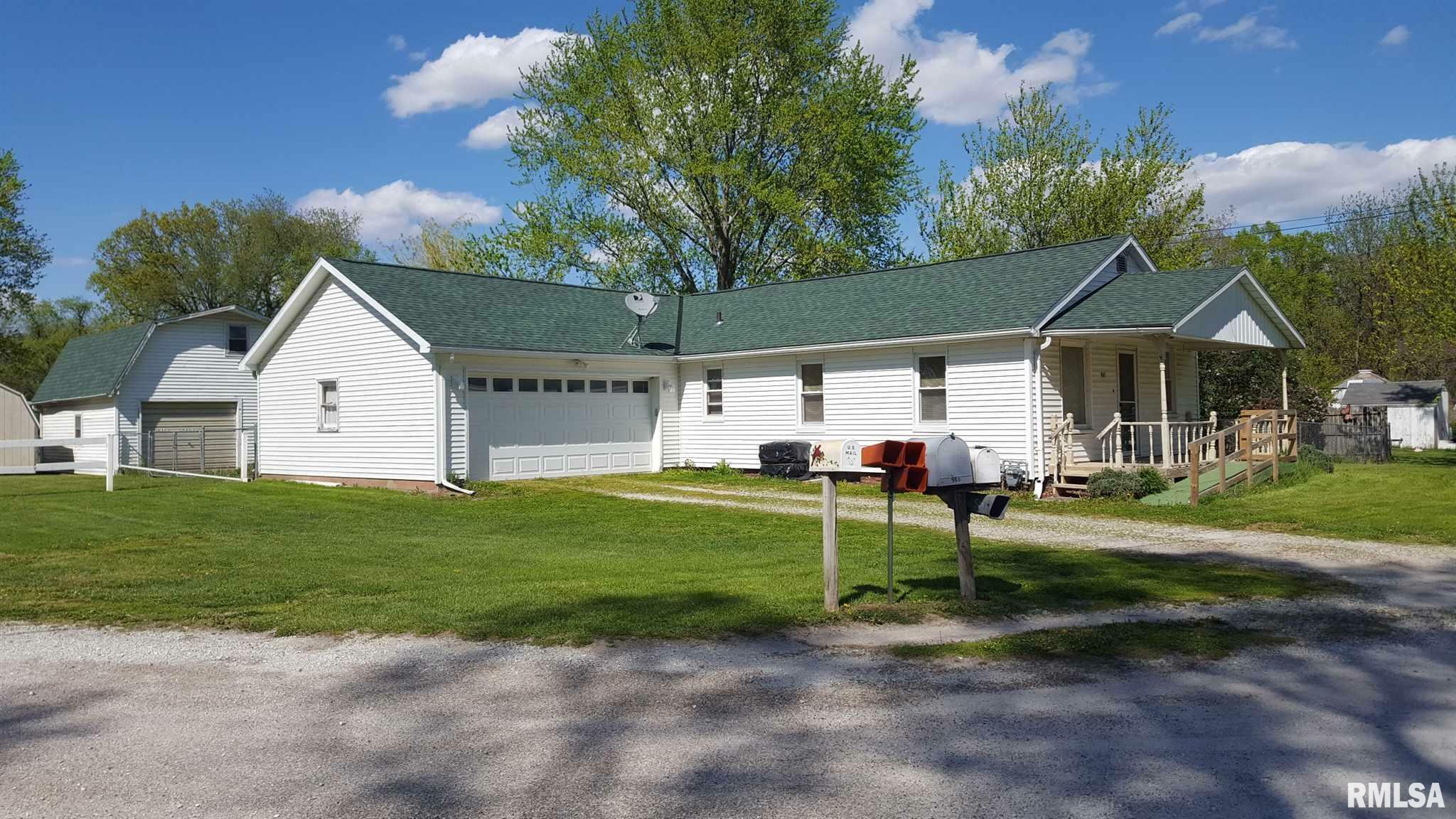 Property Photo:  945 W Old Locust  IL 61520 