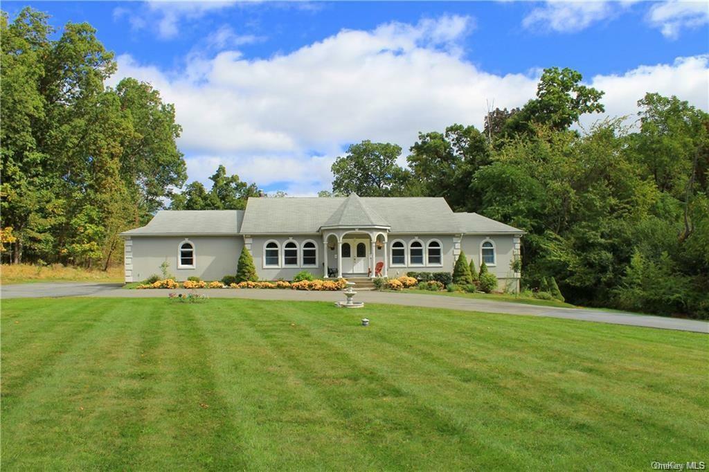 Property Photo:  8 Strack Road  NY 10924 