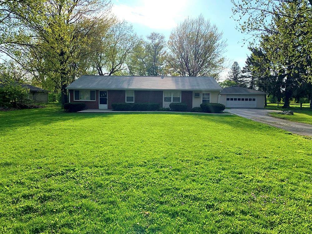 4646 Woodland Drive  Indianapolis IN 46254 photo