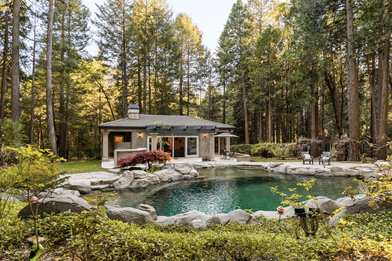 Property Photo: 13075 Woodstock Drive CA 95959