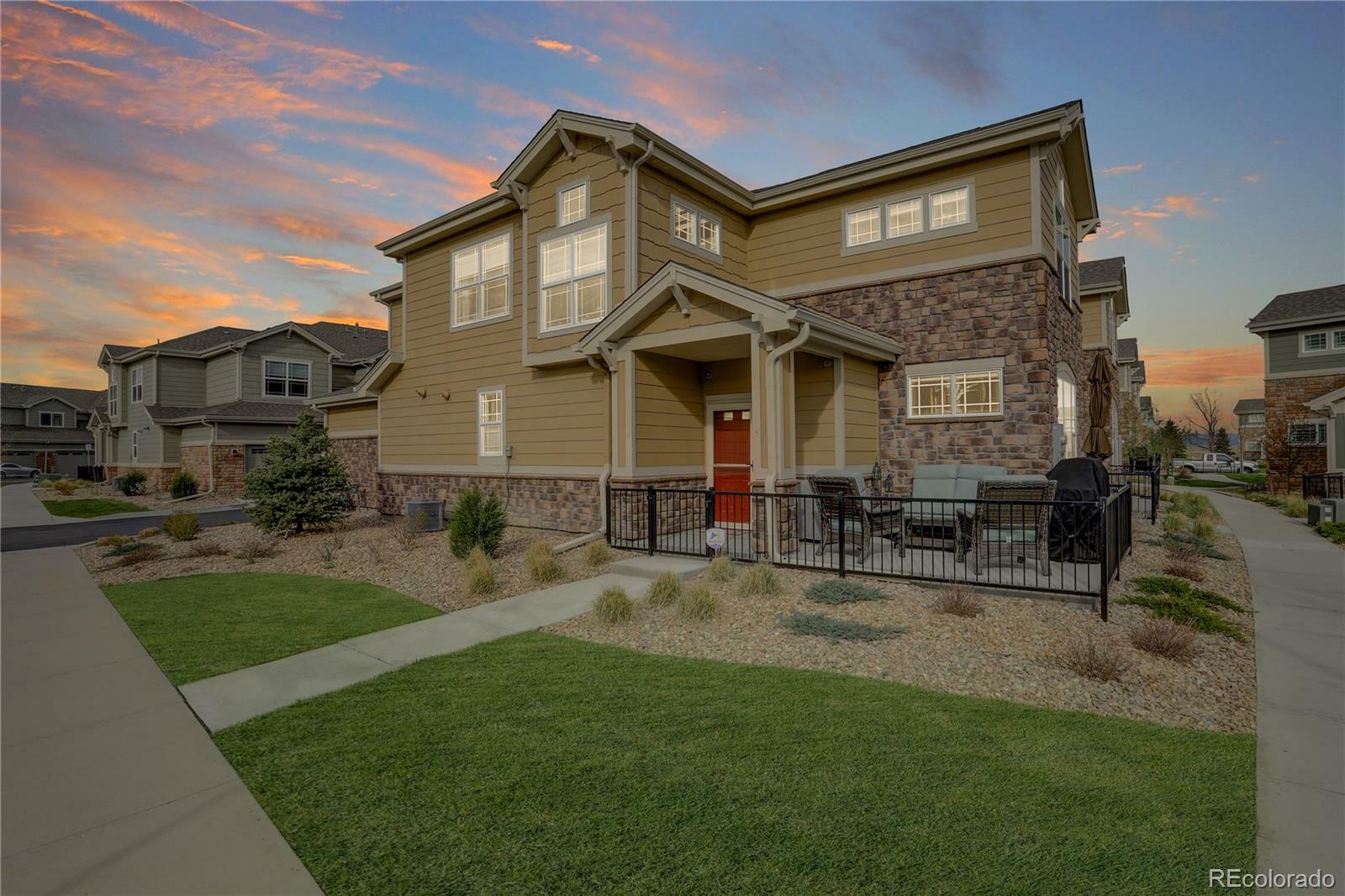 Property Photo: 1800 S Buchanan Circle CO 80018