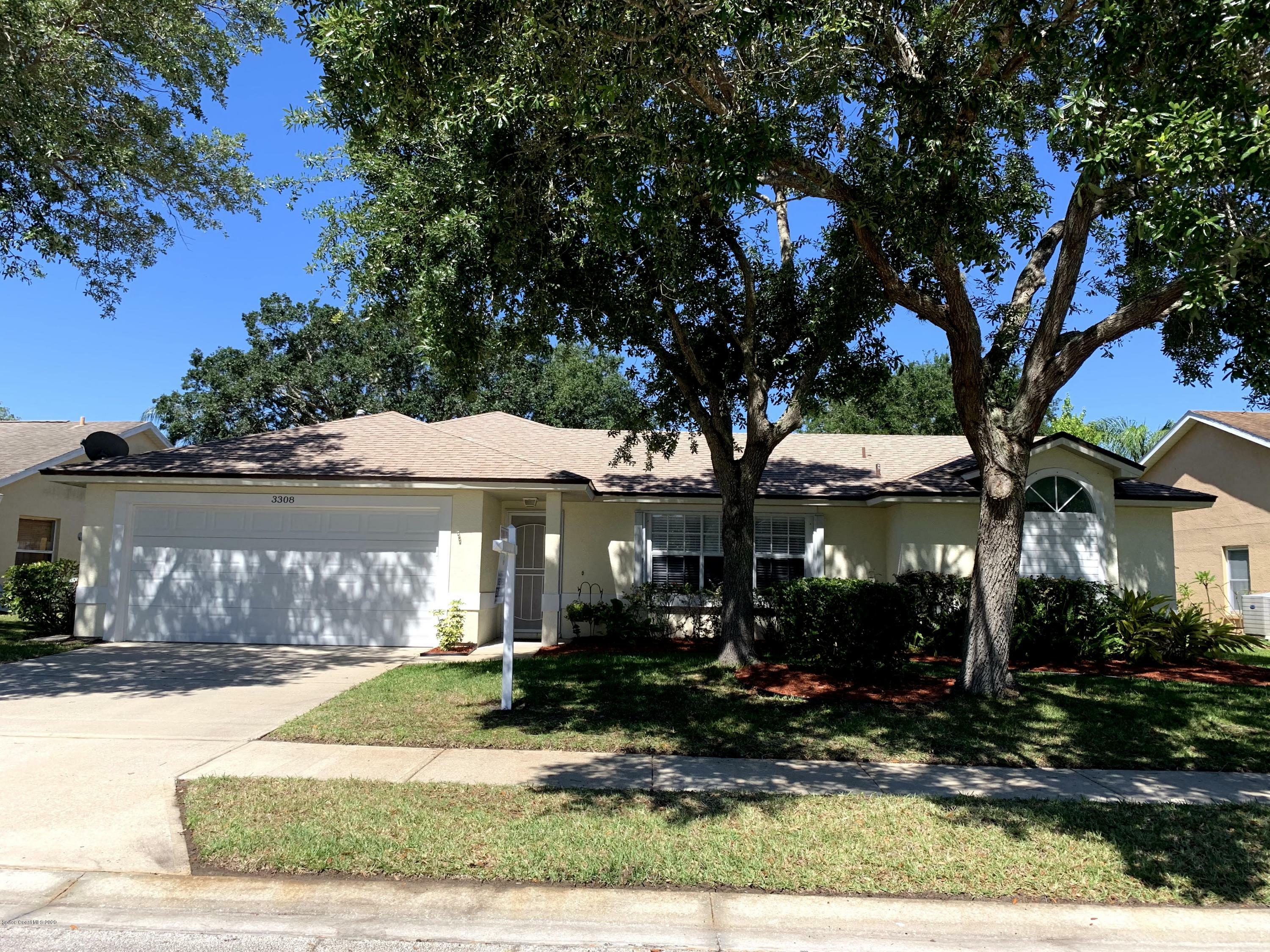 Property Photo:  3308 Lake View Circle  FL 32934 