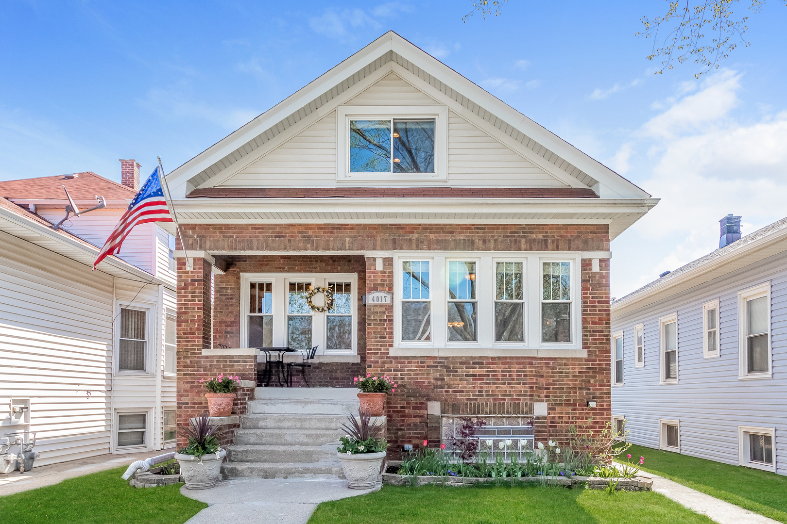 Property Photo:  4017 Vernon Avenue  IL 60513 