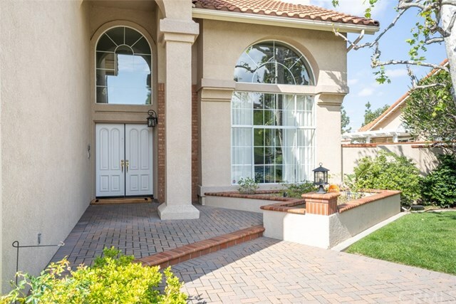 Property Photo:  5725 Vista Del Mar  CA 92887 