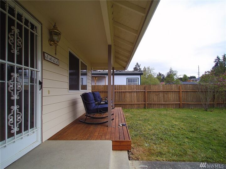 Property Photo: 1625 W 11th Street WA 98363