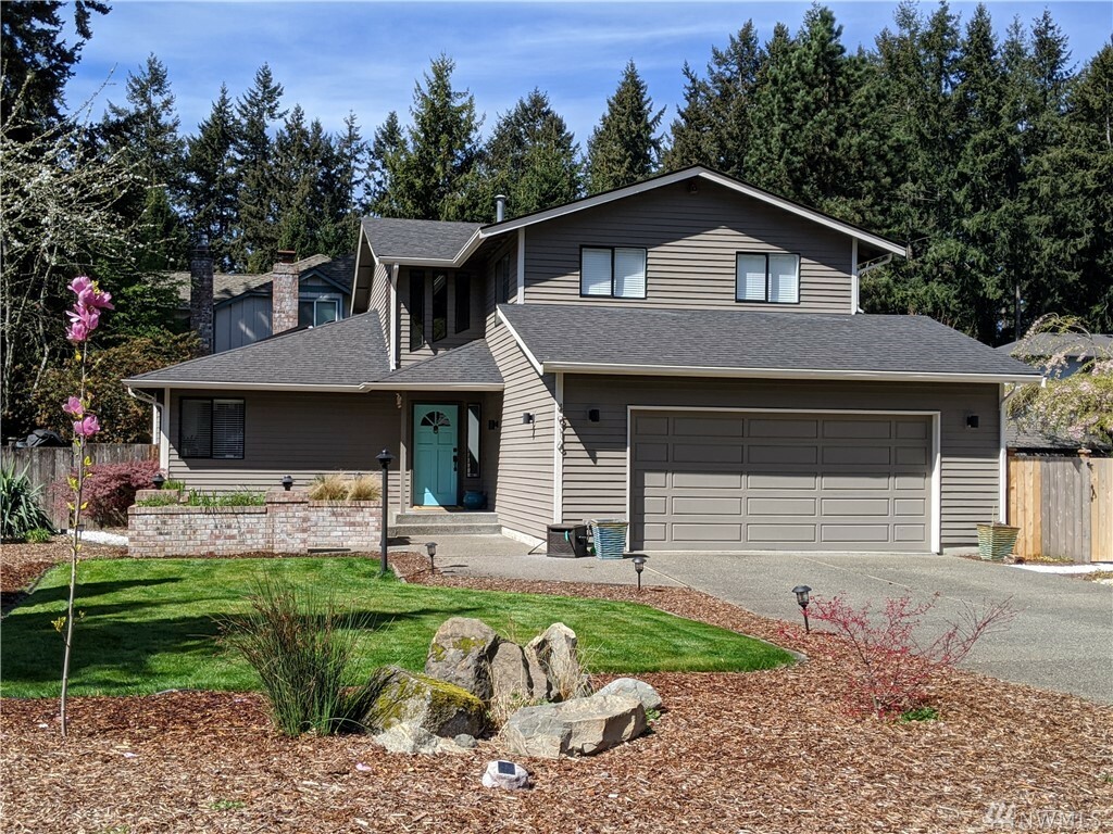 Property Photo:  4916 82nd Ave W  WA 98467 