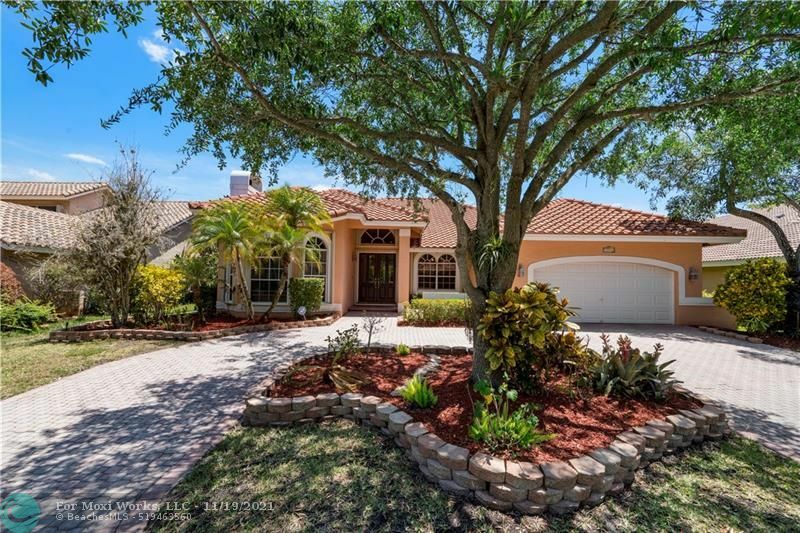 Property Photo:  12536 Burning Tree Ln  FL 33071 