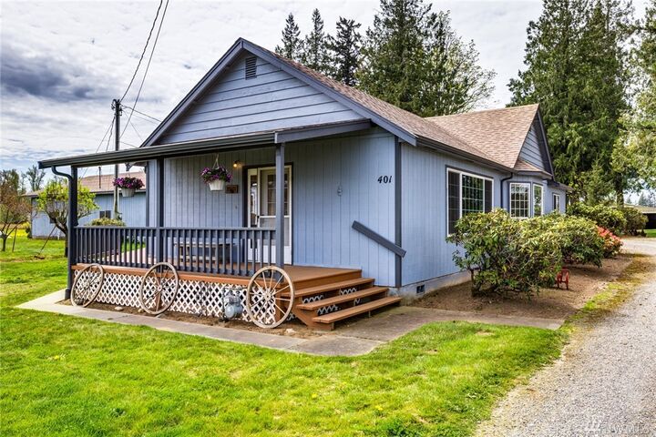 Property Photo:  401 W Pole Road  WA 98264 