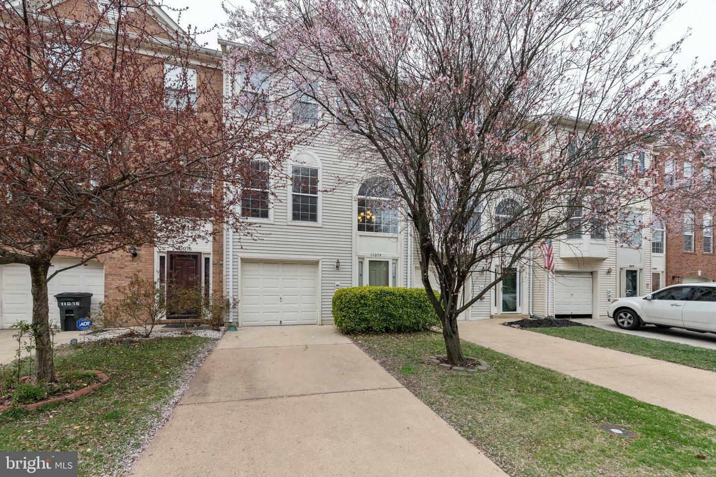 Property Photo: 11074 Doubleday Lane VA 20109