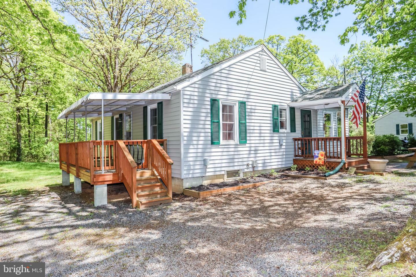 Property Photo:  8313 Greenwich Road  VA 20119 