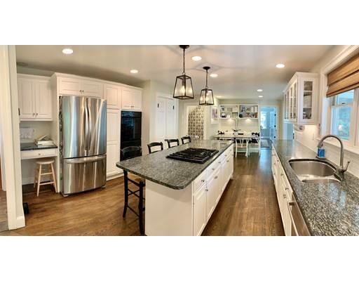 Property Photo: 6 Kenilworth Circle MA 02482
