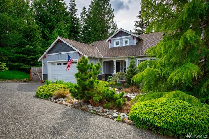 Property Photo:  2709  Fir Crest Boulevard  WA 98221 