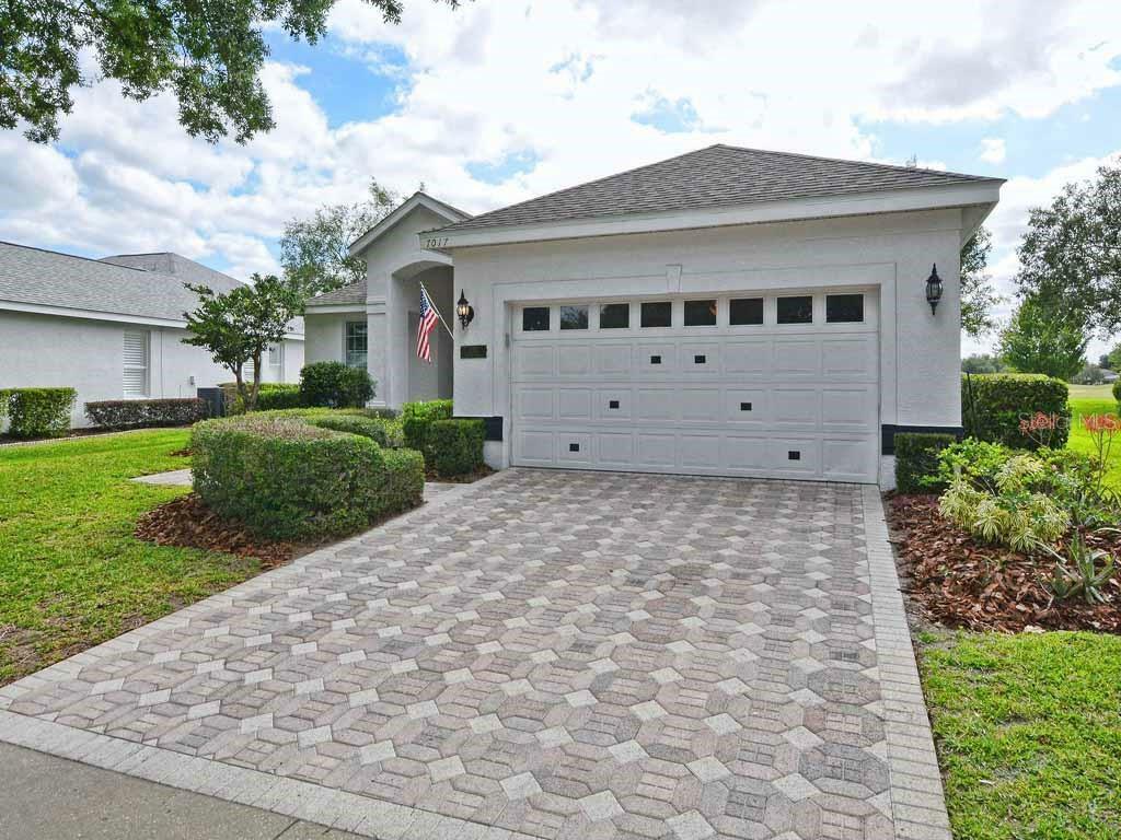 Property Photo:  7017 Pine Hollow Drive  FL 32757 