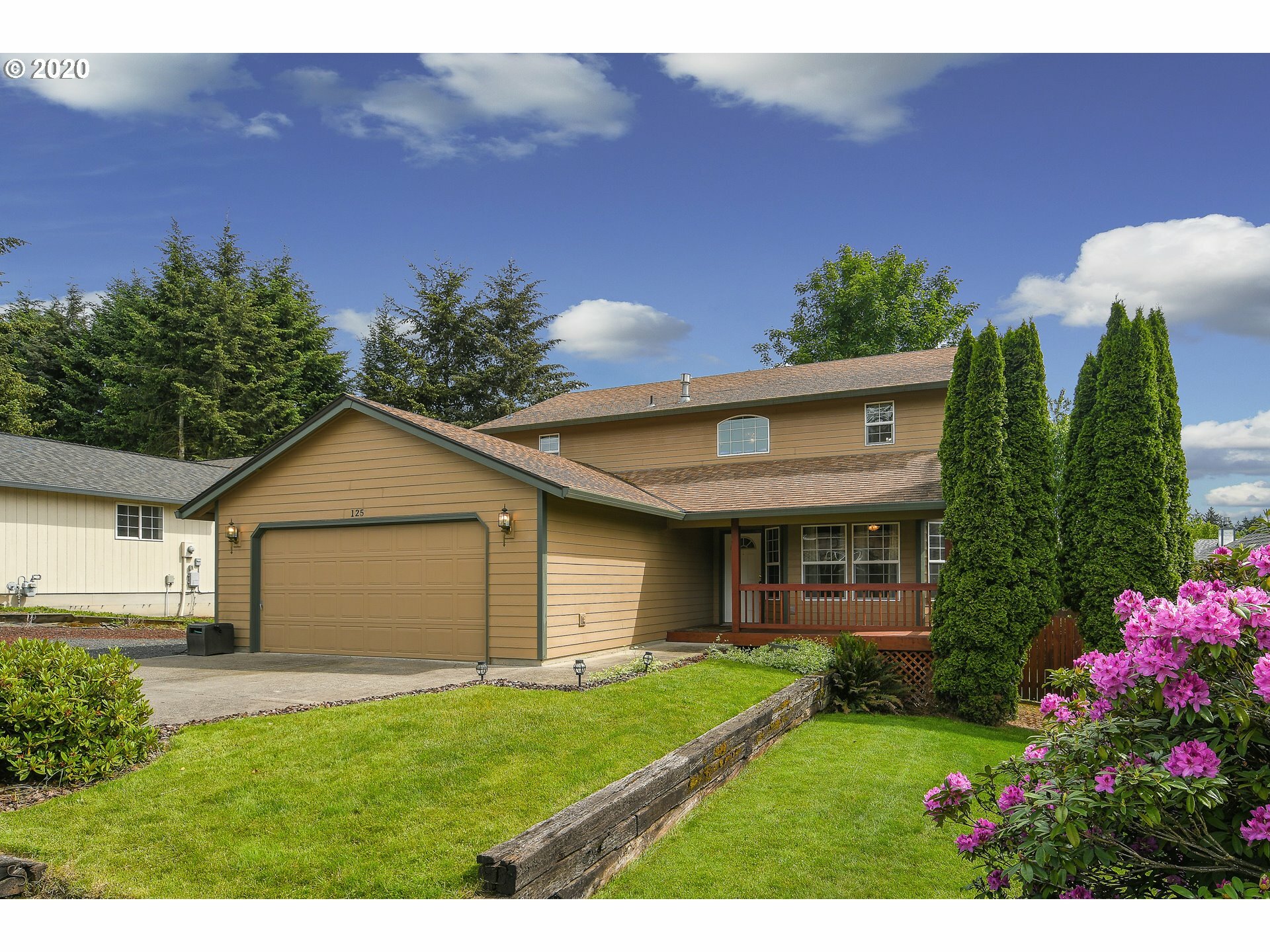 Property Photo:  125 NW 98th Cir  WA 98665 