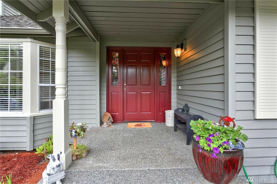 Property Photo:  2527 161st St SE  WA 98012 