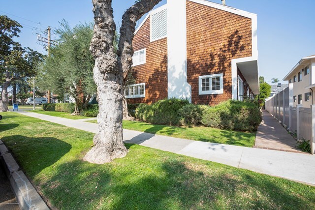 Property Photo: 100 E Pine Street H CA 91801