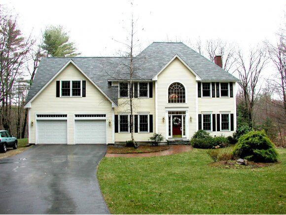 Property Photo:  8 Nesbitt Drive  NH 03304 