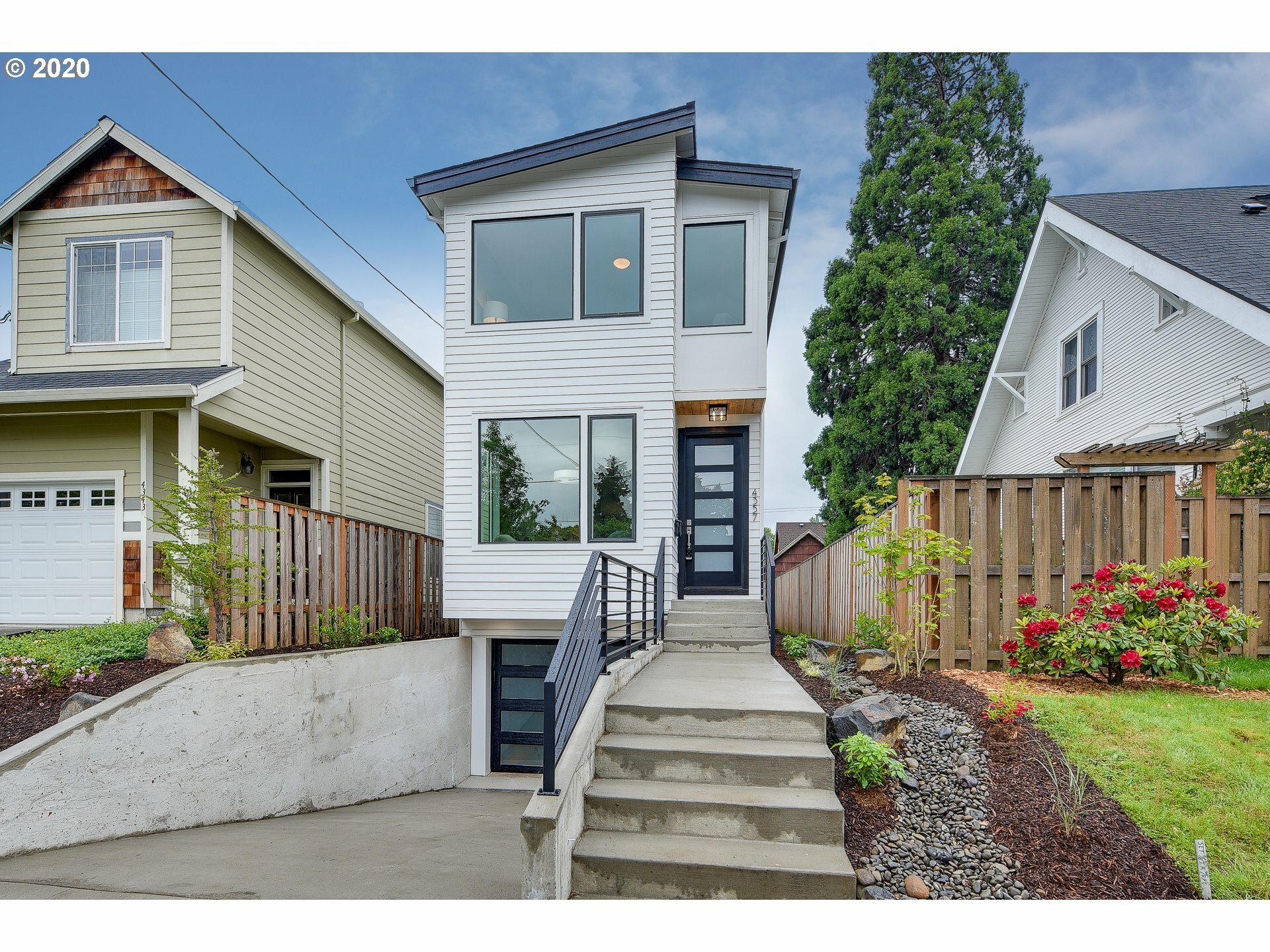 Property Photo:  4357 NE 34th Ave  OR 97211 