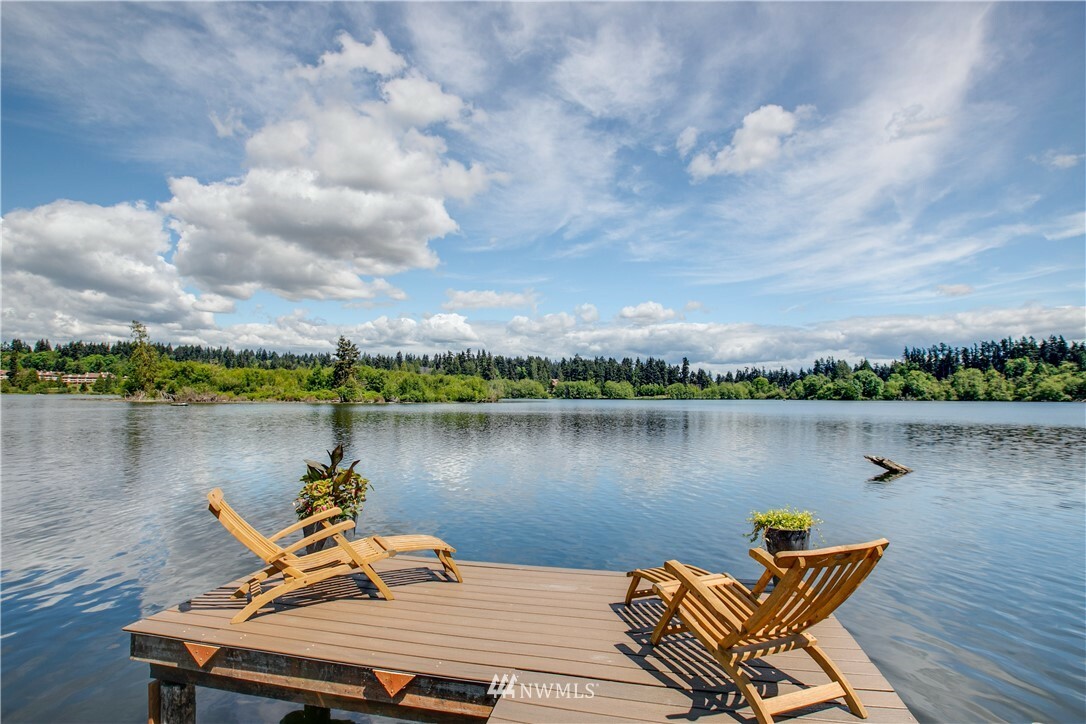 Property Photo:  23925 74th Avenue W  WA 98026 