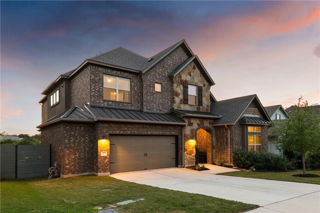 Property Photo:  309 Belford Street  TX 78628 