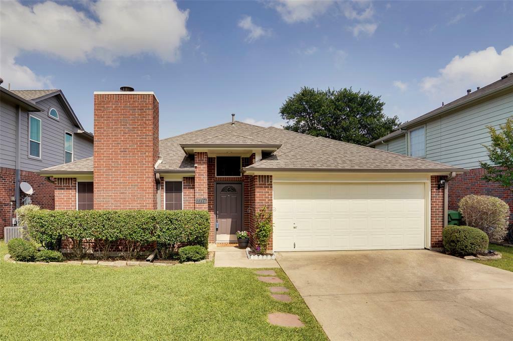 Property Photo:  2116 Newport Drive  TX 75028 