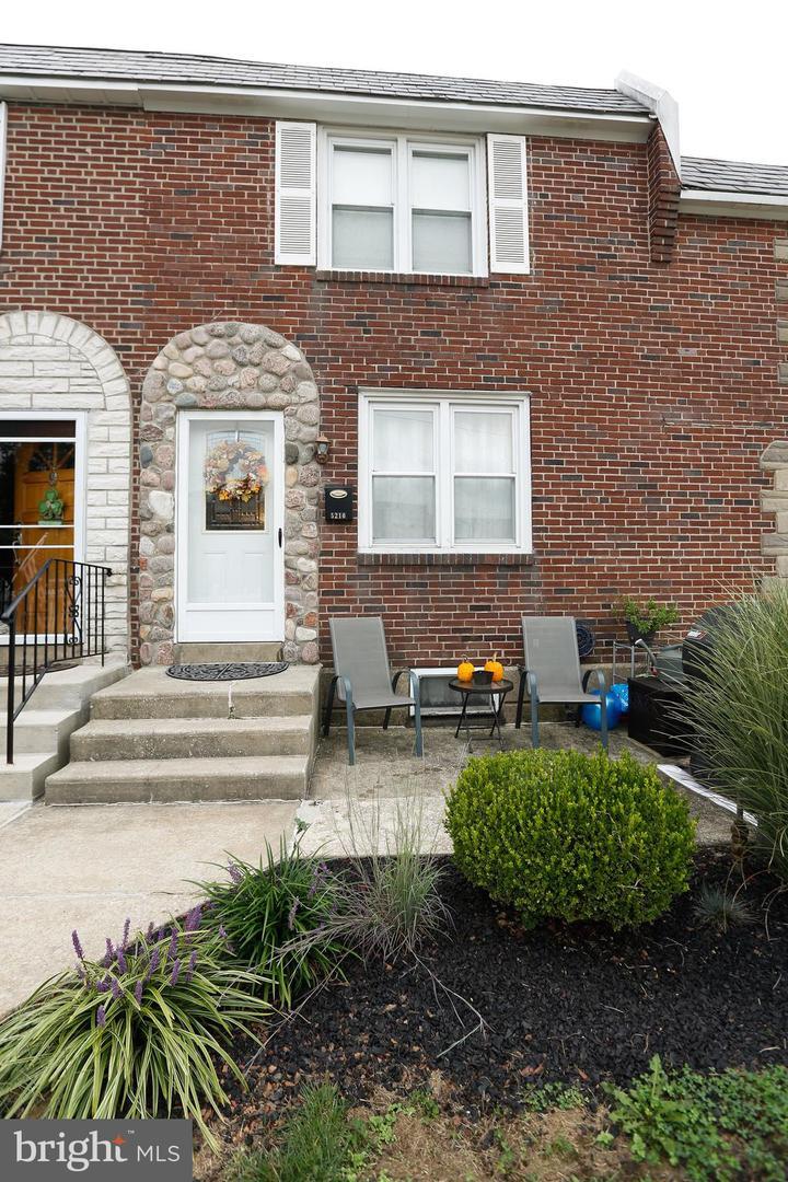 Property Photo: 5210 Westbrook Drive PA 19018