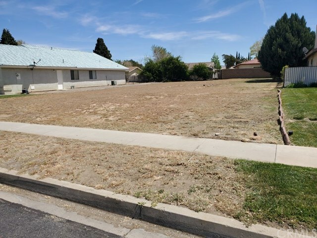 Property Photo:  12839 Rolling Ridge Drive  CA 92395 