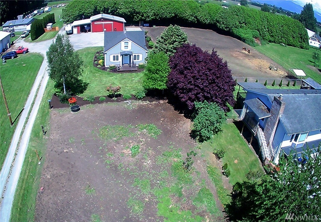 Property Photo:  17815 Dunbar Rd  WA 98273 