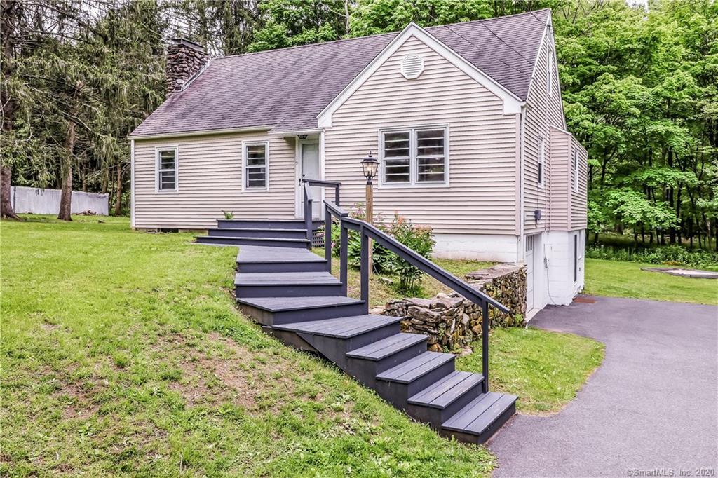 Property Photo:  19 Merryall Road  CT 06776 