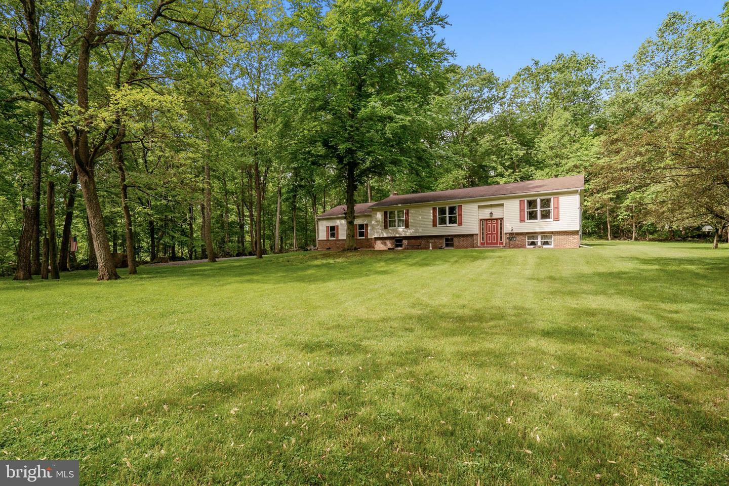 Property Photo:  22 Kintner Hill Road  PA 18972 