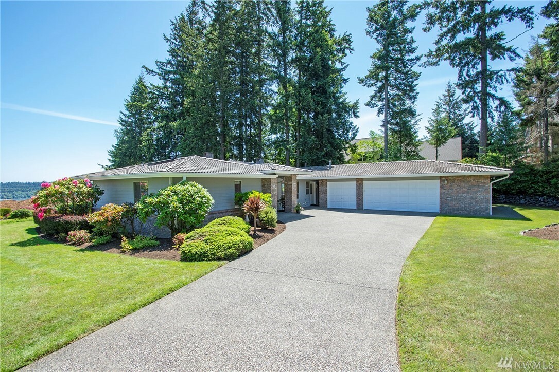 Property Photo:  3050 Soundview Ct  WA 98335 