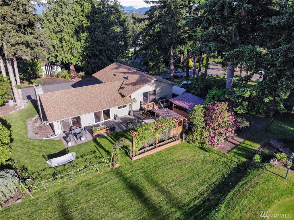 Property Photo:  16477 Country Club Dr  WA 98233 