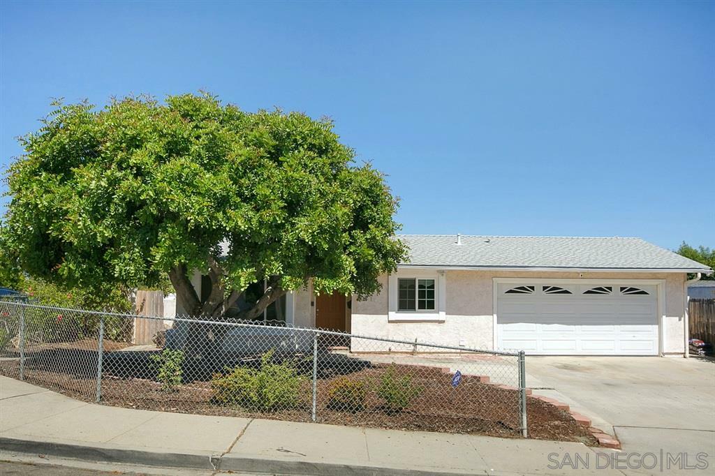 Property Photo:  804 Cozy Court  CA 92028 