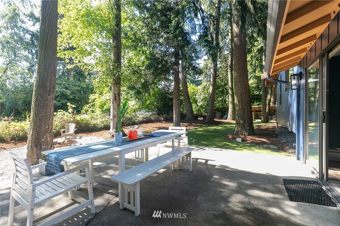 Property Photo:  21921 34th Avenue S  WA 98198 