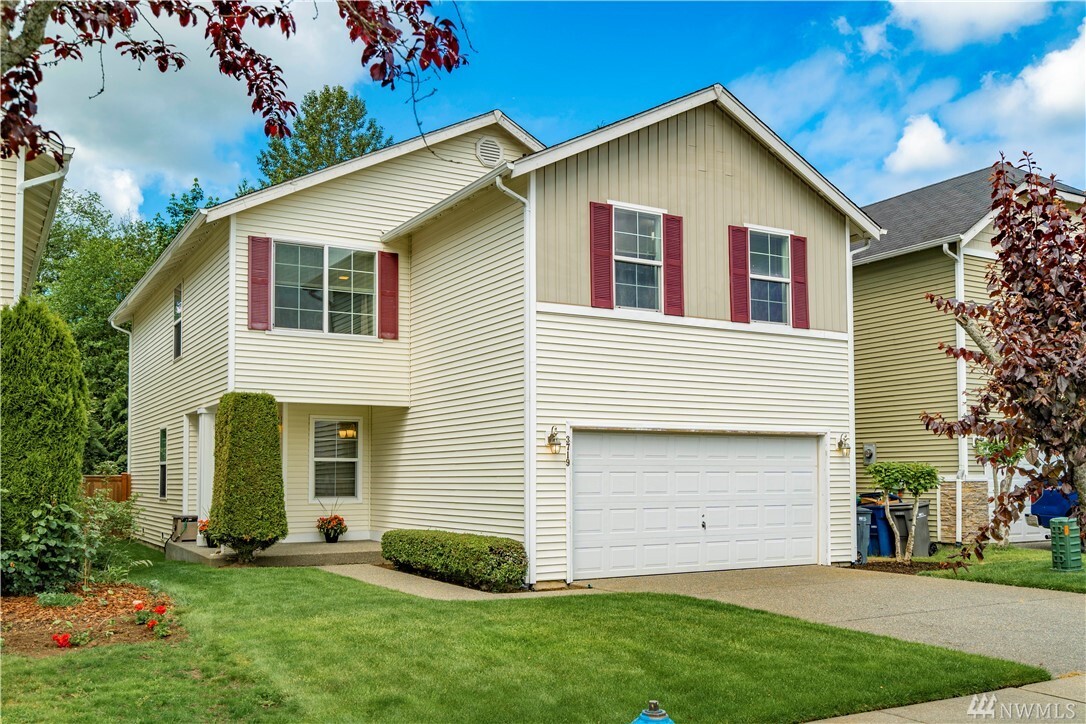 Property Photo: 3719 154th Place SE WA 98012